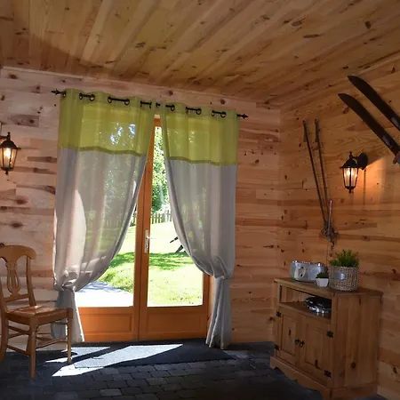 別荘 Stunning Holiday In Niveze With Sauna *