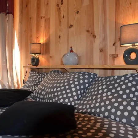Stunning Holiday In Niveze With Sauna *