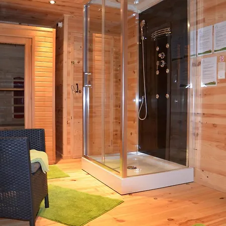 Stunning Holiday In Niveze With Sauna * ジャレ