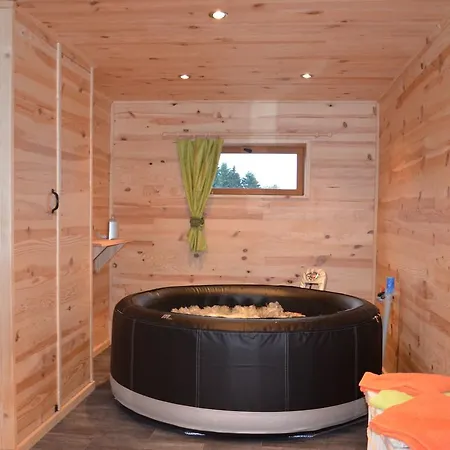 別荘 Stunning Holiday In Niveze With Sauna